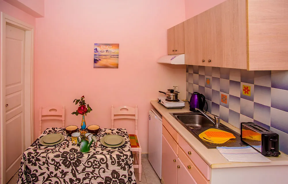 Hotel Aloni Studios & Apartments Lassi