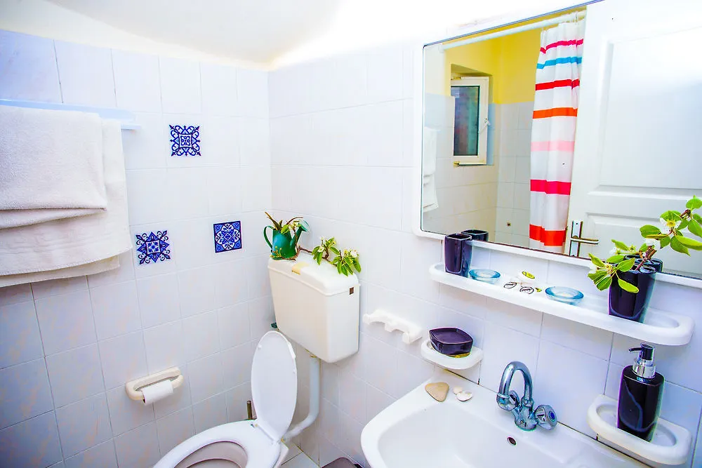 Aloni Studios & Apartments Lassi  2*, Lassi (Kefalonia) Greece