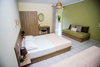 Aloni Studios & Apartments Lassi