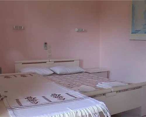 Hotel Aloni Studios & Apartments Lassi